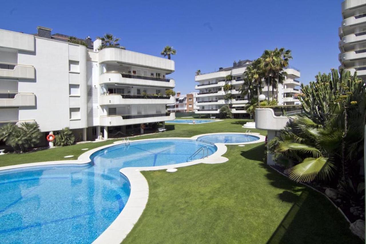 Sitges Pool & Sea Terrace Luxury, Comfort, Unbeatable Location المظهر الخارجي الصورة